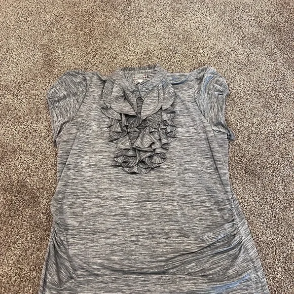Soulmates Gray Ruffled Cap Sleeve Blouse - Picture 7 of 7